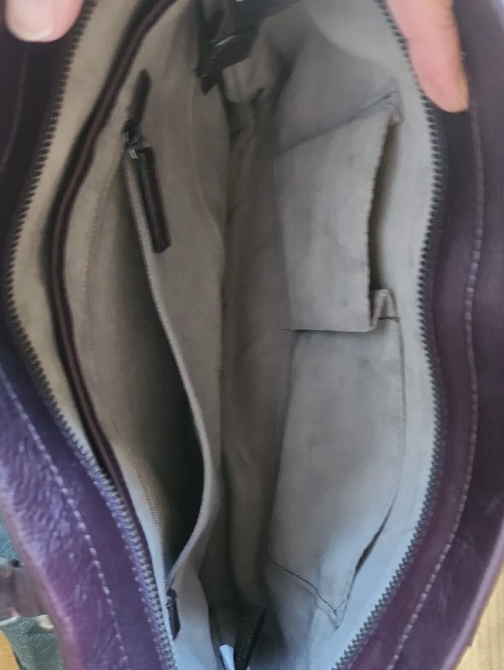 Vince Camuto Leather Purse Bag in Deep Plum